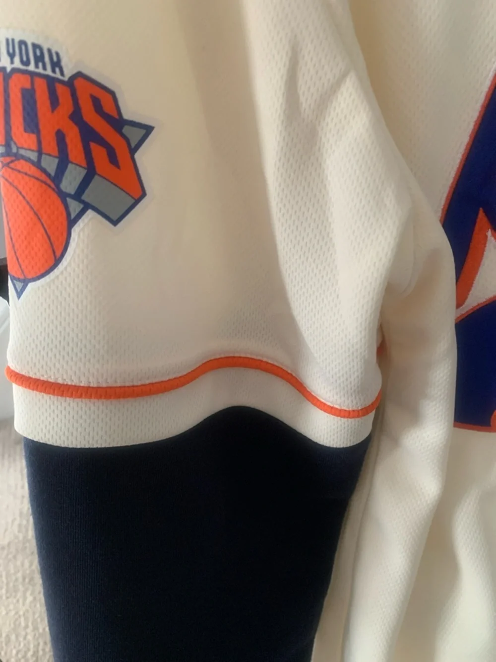 KNICKS - Picture 5 of 14